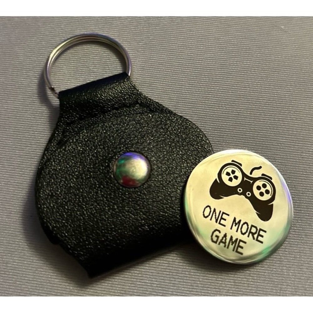 NEW Funny Gamer Couple Silver Decision Coin Keychain in Pouch One More Game/Bed